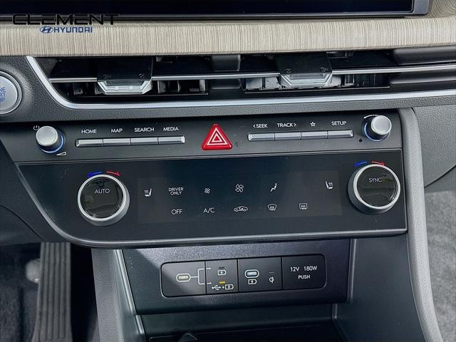 Hyundai Sonata Hybrid Vehicle Full-screen Gallery Image 19