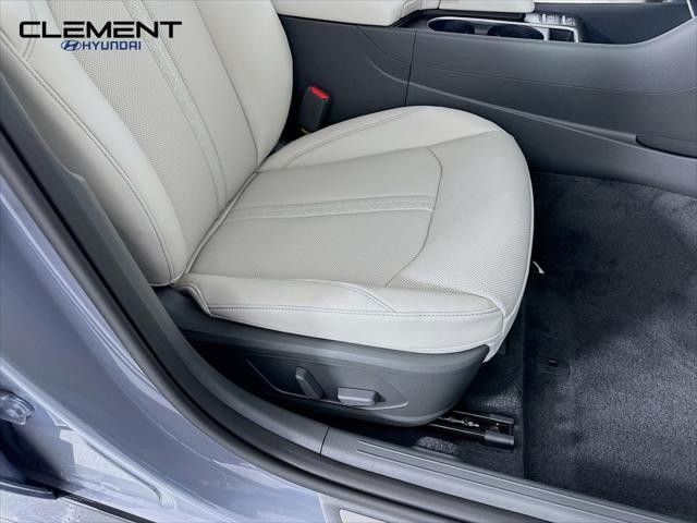 Hyundai Sonata Hybrid Vehicle Full-screen Gallery Image 30