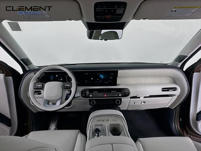 Hyundai Palisade Vehicle Full-screen Gallery Image 11