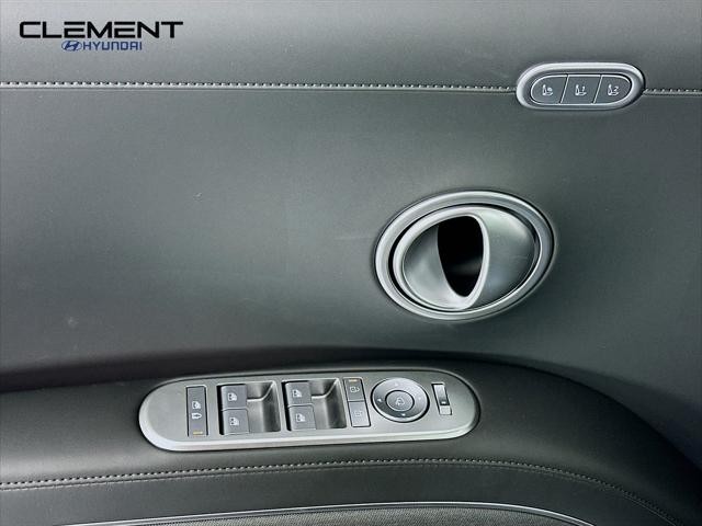 Hyundai Palisade Vehicle Full-screen Gallery Image 24