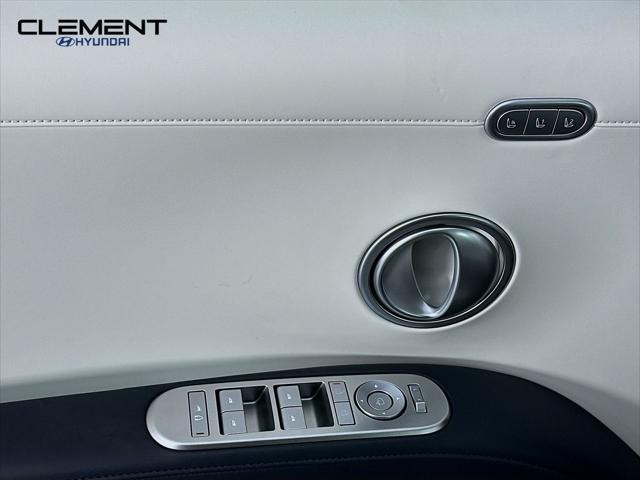 Hyundai Palisade Vehicle Full-screen Gallery Image 24