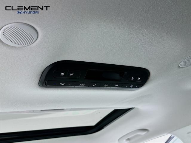 Hyundai Palisade Vehicle Full-screen Gallery Image 30