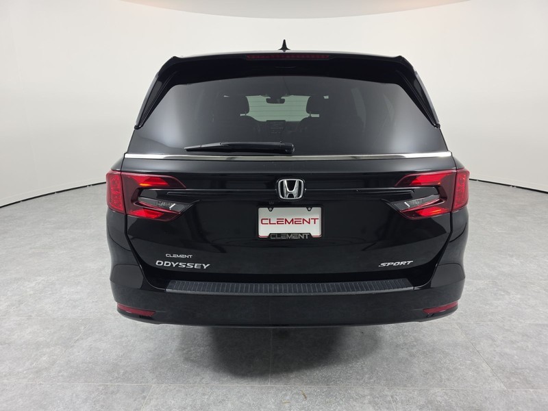 Honda Odyssey Vehicle Full-screen Gallery Image 7