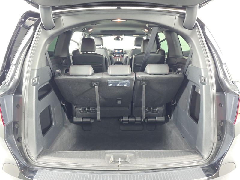 Honda Odyssey Vehicle Full-screen Gallery Image 9