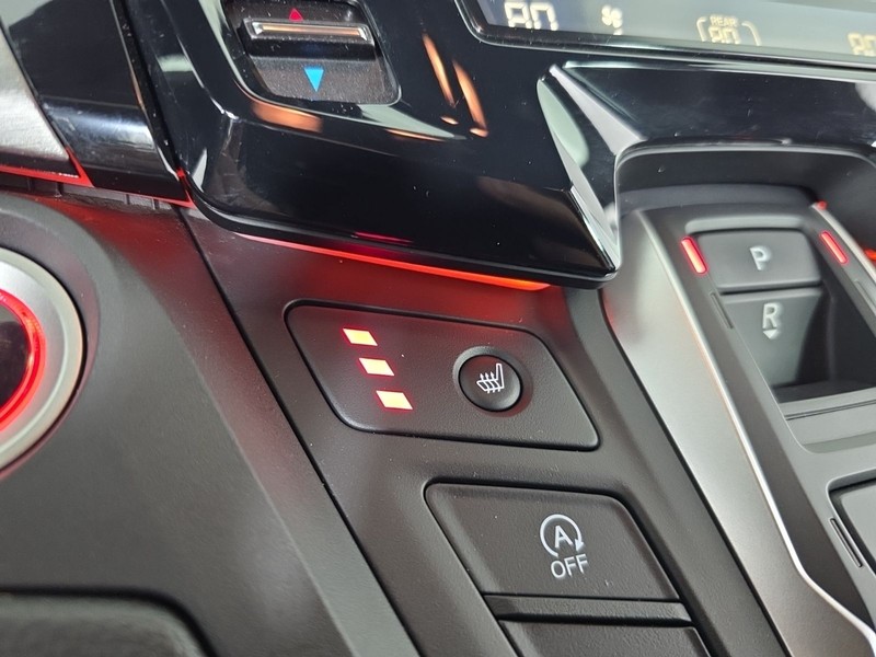 Honda Odyssey Vehicle Full-screen Gallery Image 26