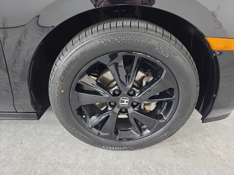 Honda Odyssey Vehicle Full-screen Gallery Image 39