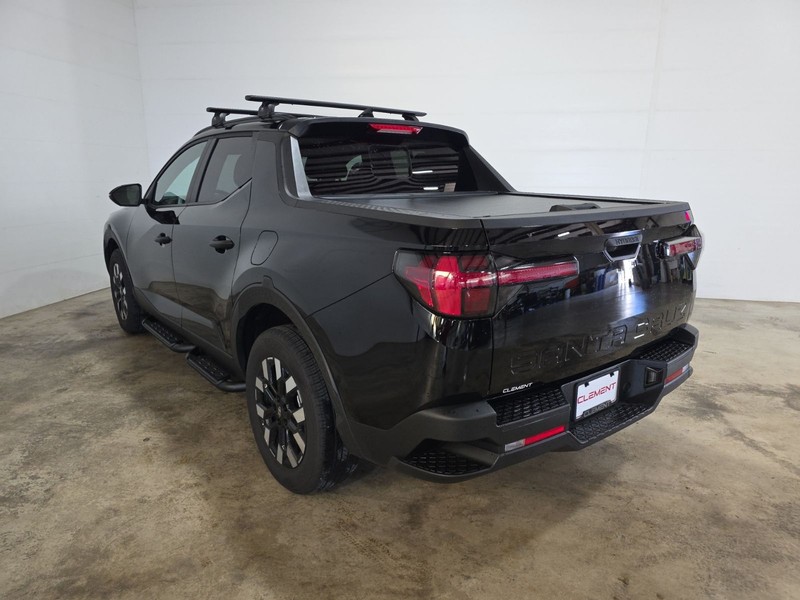 Hyundai Santa Cruz Vehicle Full-screen Gallery Image 8