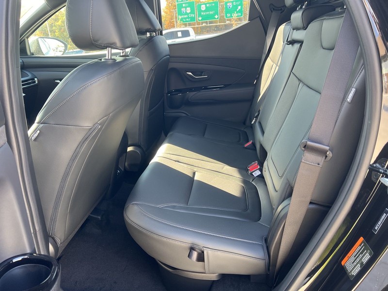 Hyundai Santa Cruz Vehicle Full-screen Gallery Image 37