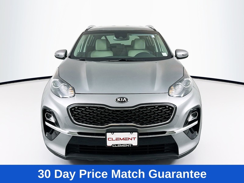 Kia Sportage Vehicle Full-screen Gallery Image 2