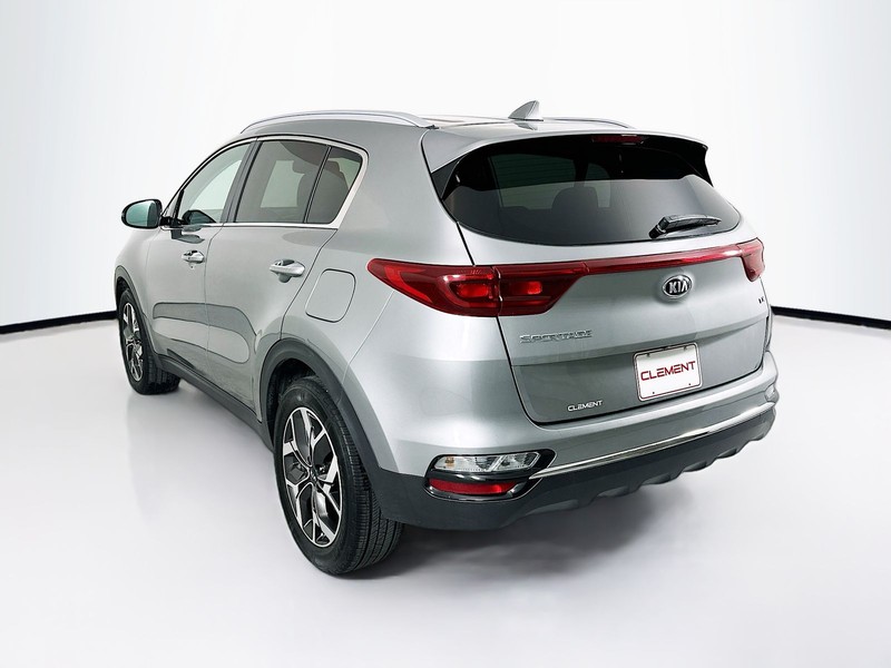 Kia Sportage Vehicle Full-screen Gallery Image 8