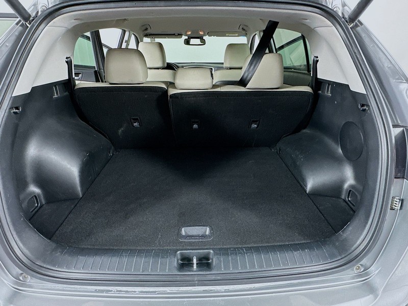 Kia Sportage Vehicle Full-screen Gallery Image 9