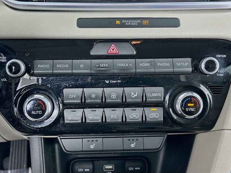 Kia Sportage Vehicle Full-screen Gallery Image 21