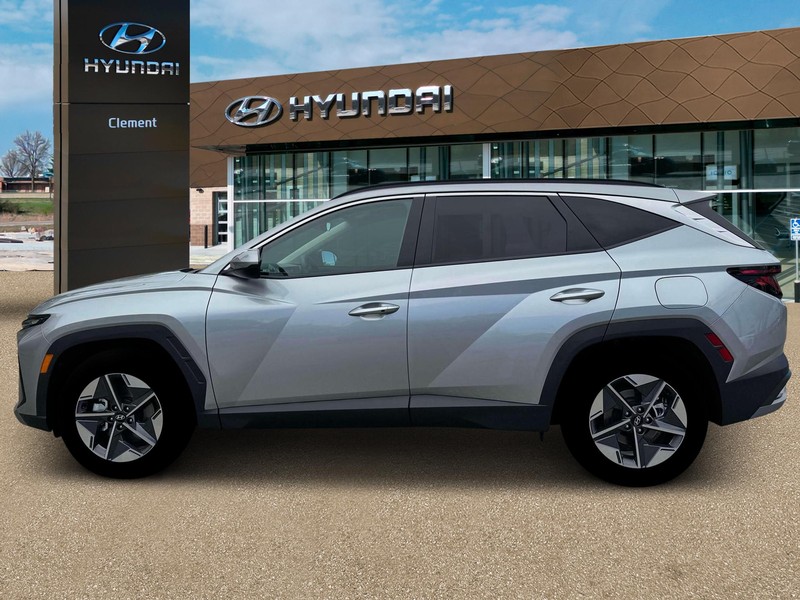 Hyundai Tucson Vehicle Full-screen Gallery Image 3