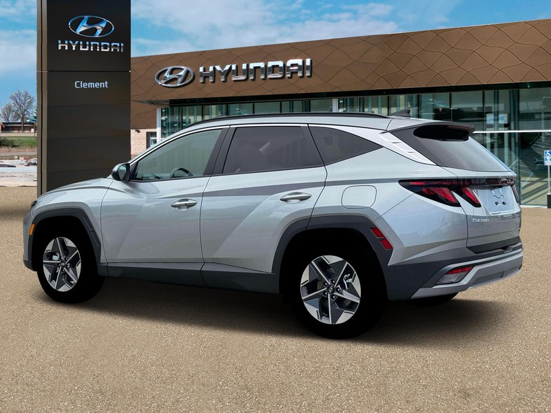 Hyundai Tucson Vehicle Full-screen Gallery Image 4