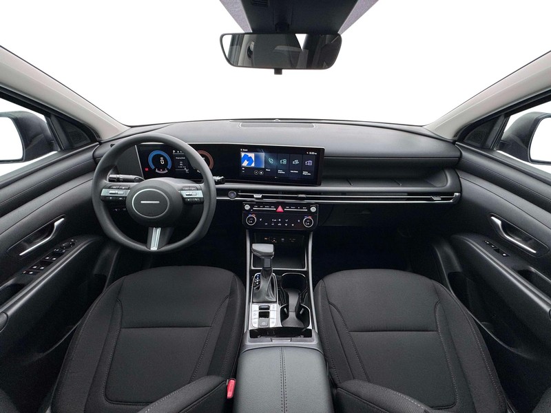 Hyundai Tucson Vehicle Full-screen Gallery Image 13