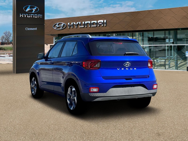 Hyundai Venue Vehicle Full-screen Gallery Image 5