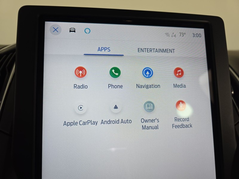 Ford Edge Vehicle Full-screen Gallery Image 18