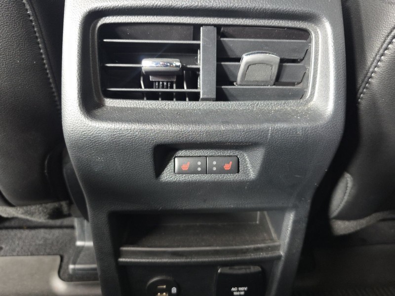 Ford Edge Vehicle Full-screen Gallery Image 35