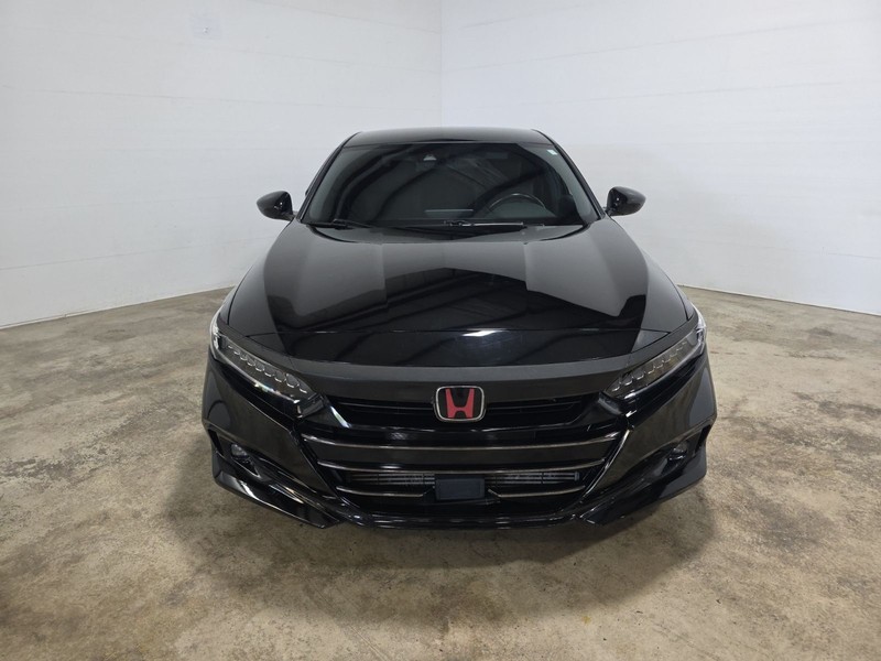 Honda Accord Sedan Vehicle Image 02