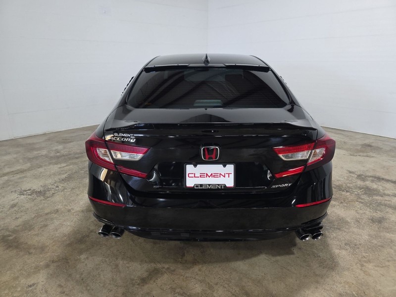 Honda Accord Sedan Vehicle Image 07