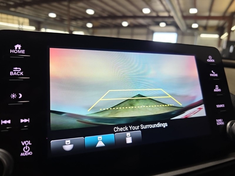 Honda Accord Sedan Vehicle Image 18