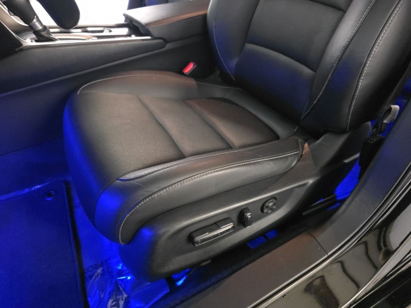 Honda Accord Sedan Vehicle Image 24