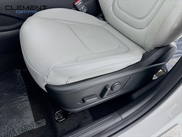 Hyundai Santa Cruz Vehicle Full-screen Gallery Image 24