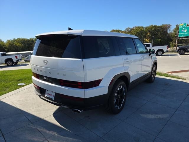 Hyundai Santa Fe Vehicle Full-screen Gallery Image 6