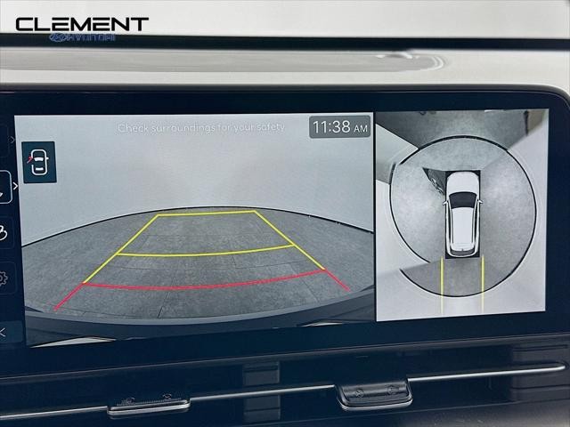 Hyundai Kona Vehicle Full-screen Gallery Image 18