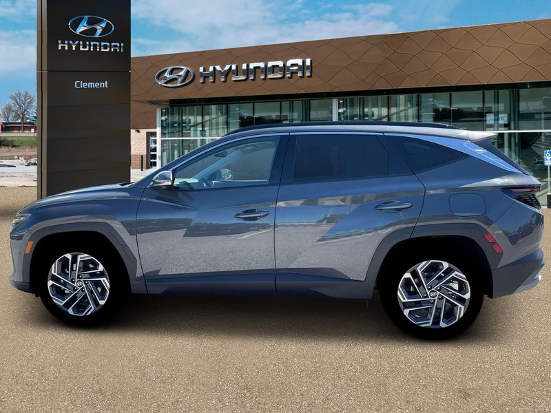 Hyundai Tucson Vehicle Full-screen Gallery Image 3