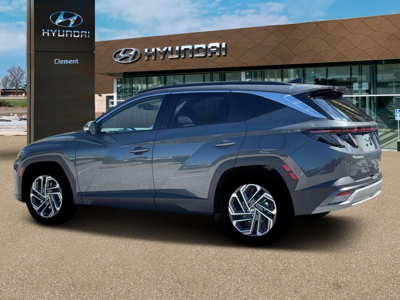 Hyundai Tucson Vehicle Full-screen Gallery Image 4