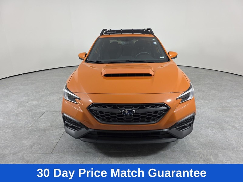 Subaru WRX Vehicle Full-screen Gallery Image 2