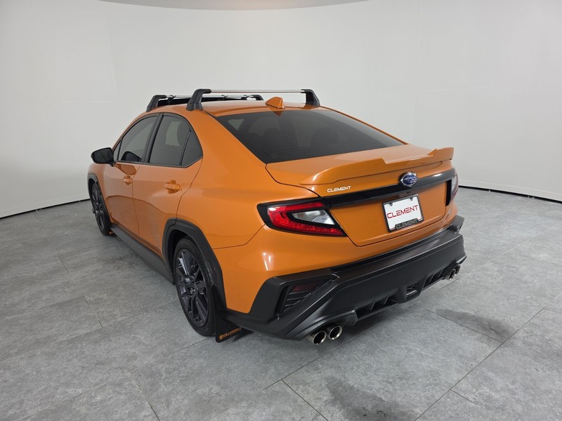 Subaru WRX Vehicle Full-screen Gallery Image 8