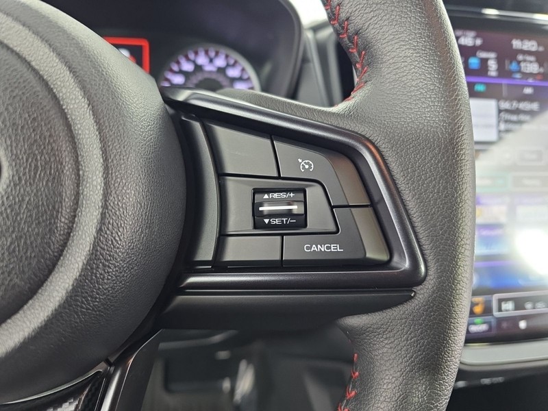 Subaru WRX Vehicle Full-screen Gallery Image 16