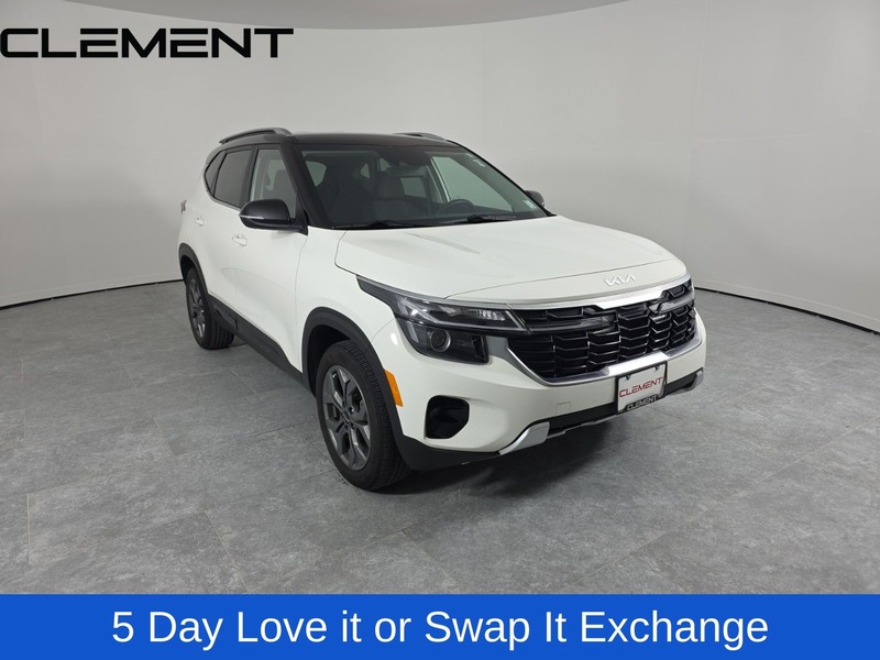 Kia Seltos Vehicle Full-screen Gallery Image 3