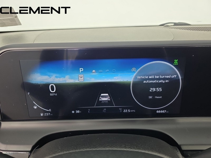 Kia Seltos Vehicle Full-screen Gallery Image 16