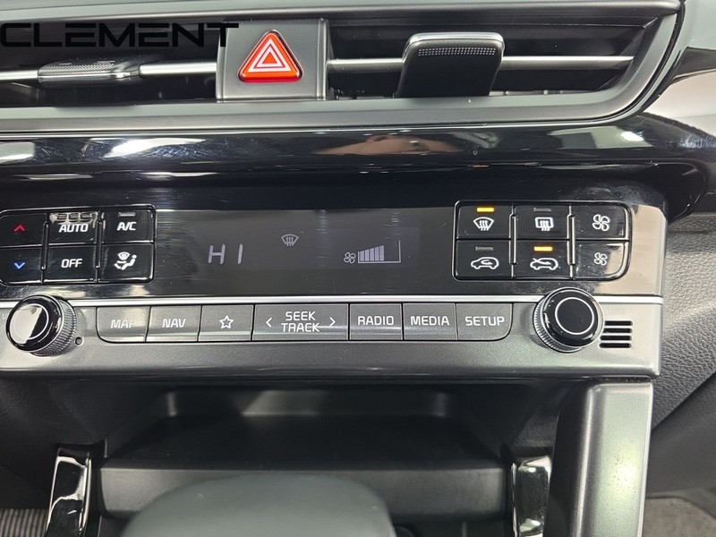 Kia Seltos Vehicle Full-screen Gallery Image 19