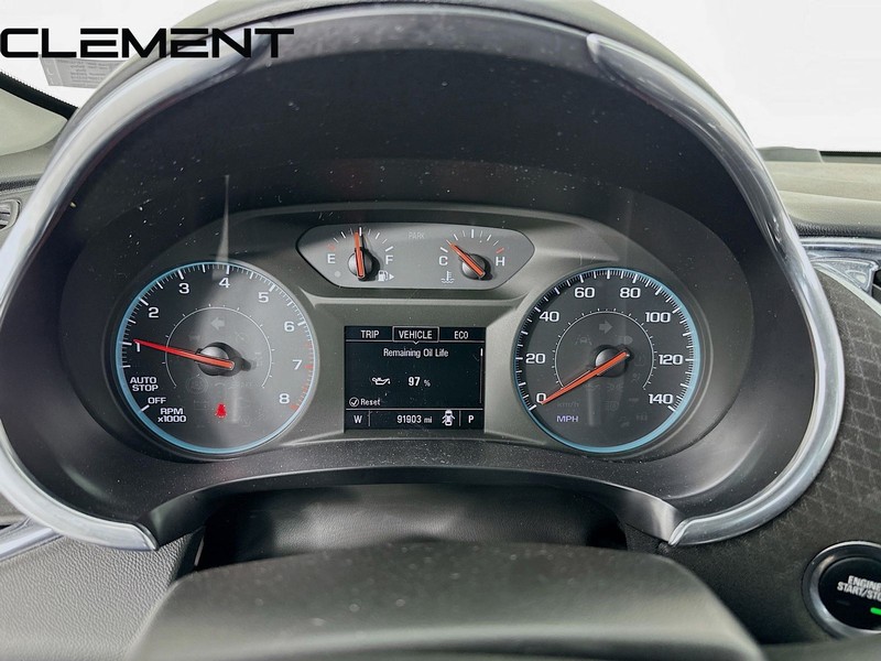 Chevrolet Malibu Vehicle Full-screen Gallery Image 17