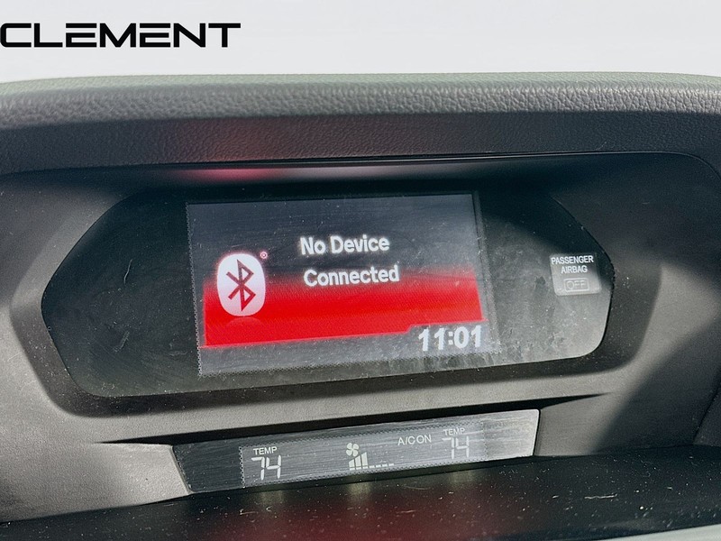 Acura ILX Vehicle Full-screen Gallery Image 18