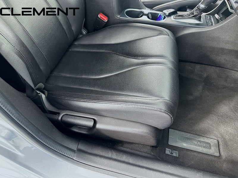 Acura ILX Vehicle Full-screen Gallery Image 33