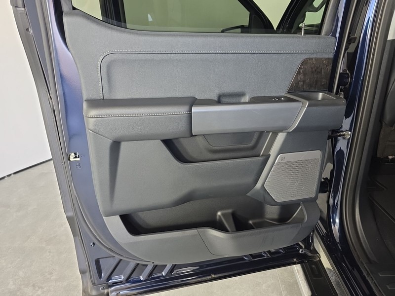 Ford F-150 Vehicle Image 33