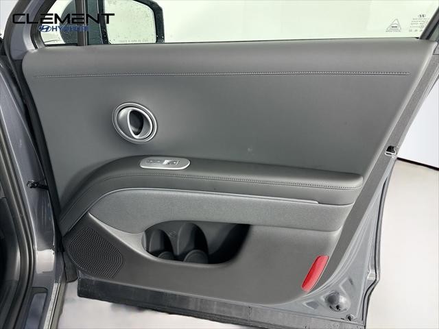 Hyundai Palisade Vehicle Full-screen Gallery Image 33