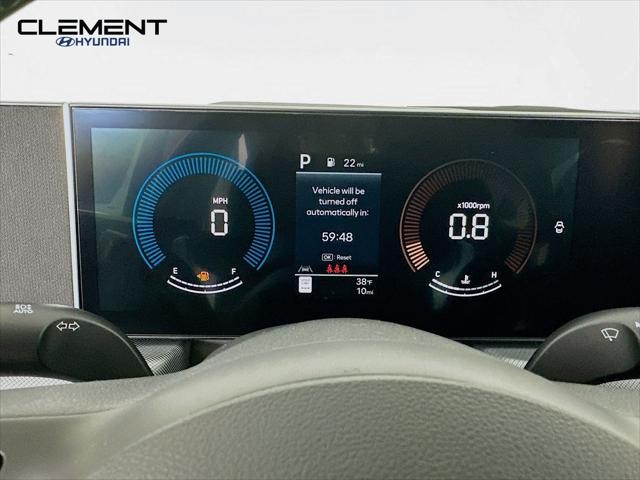 Hyundai Sonata Vehicle Full-screen Gallery Image 16