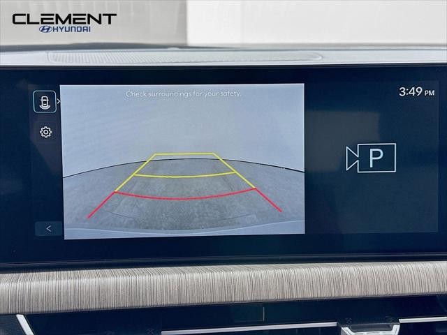 Hyundai Sonata Hybrid Vehicle Full-screen Gallery Image 18