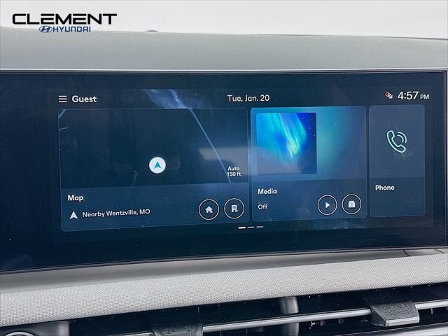 Hyundai Tucson Vehicle Full-screen Gallery Image 17