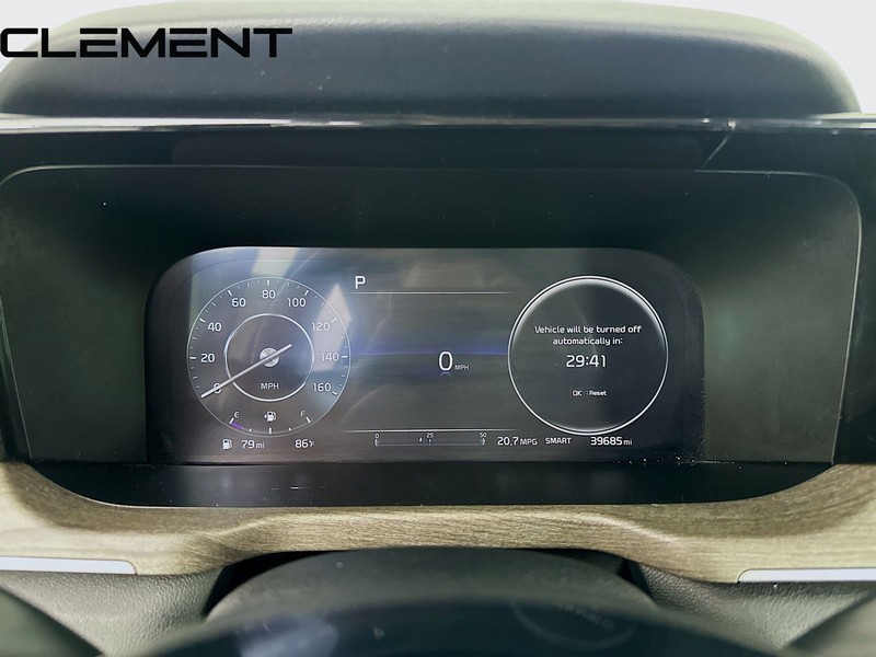 Kia Sorento Vehicle Image 17