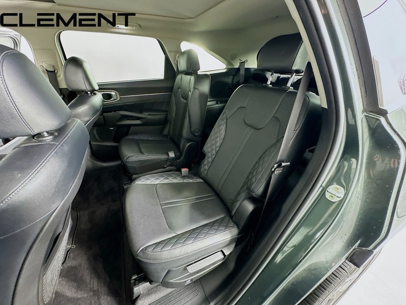 Kia Sorento Vehicle Image 33