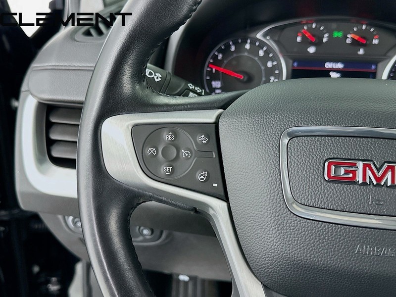 GMC Terrain Vehicle Image 14