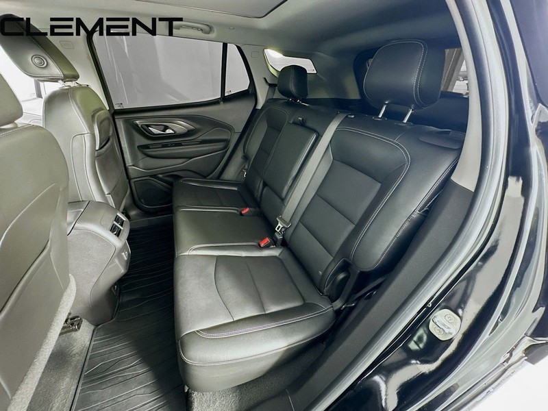 GMC Terrain Vehicle Image 32