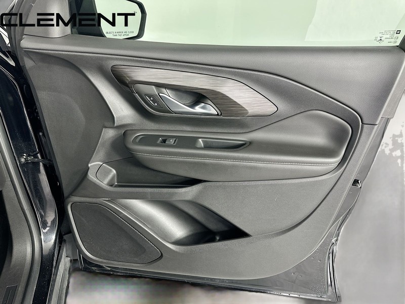 GMC Terrain Vehicle Image 35